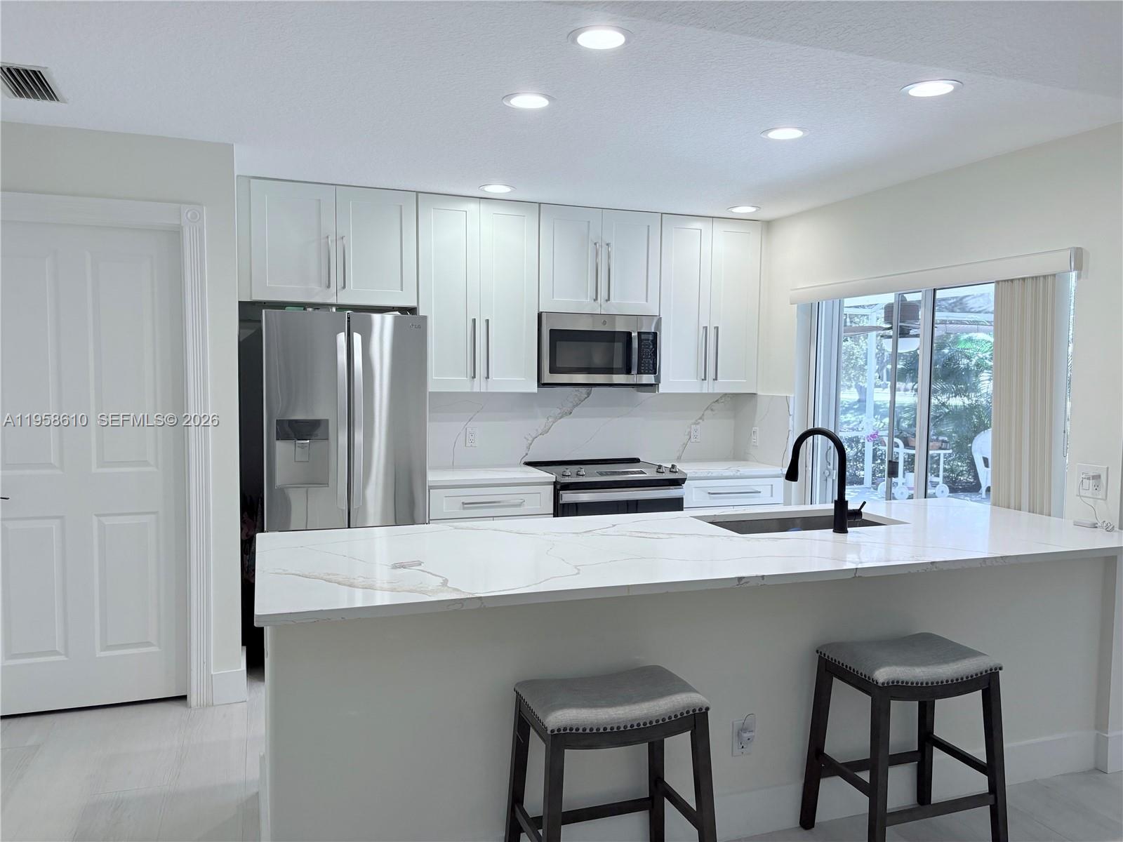 OAKS-SUNTERRACE 1 - Residential