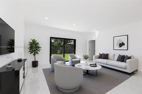 5550 SW 4th St Miami FL 33134