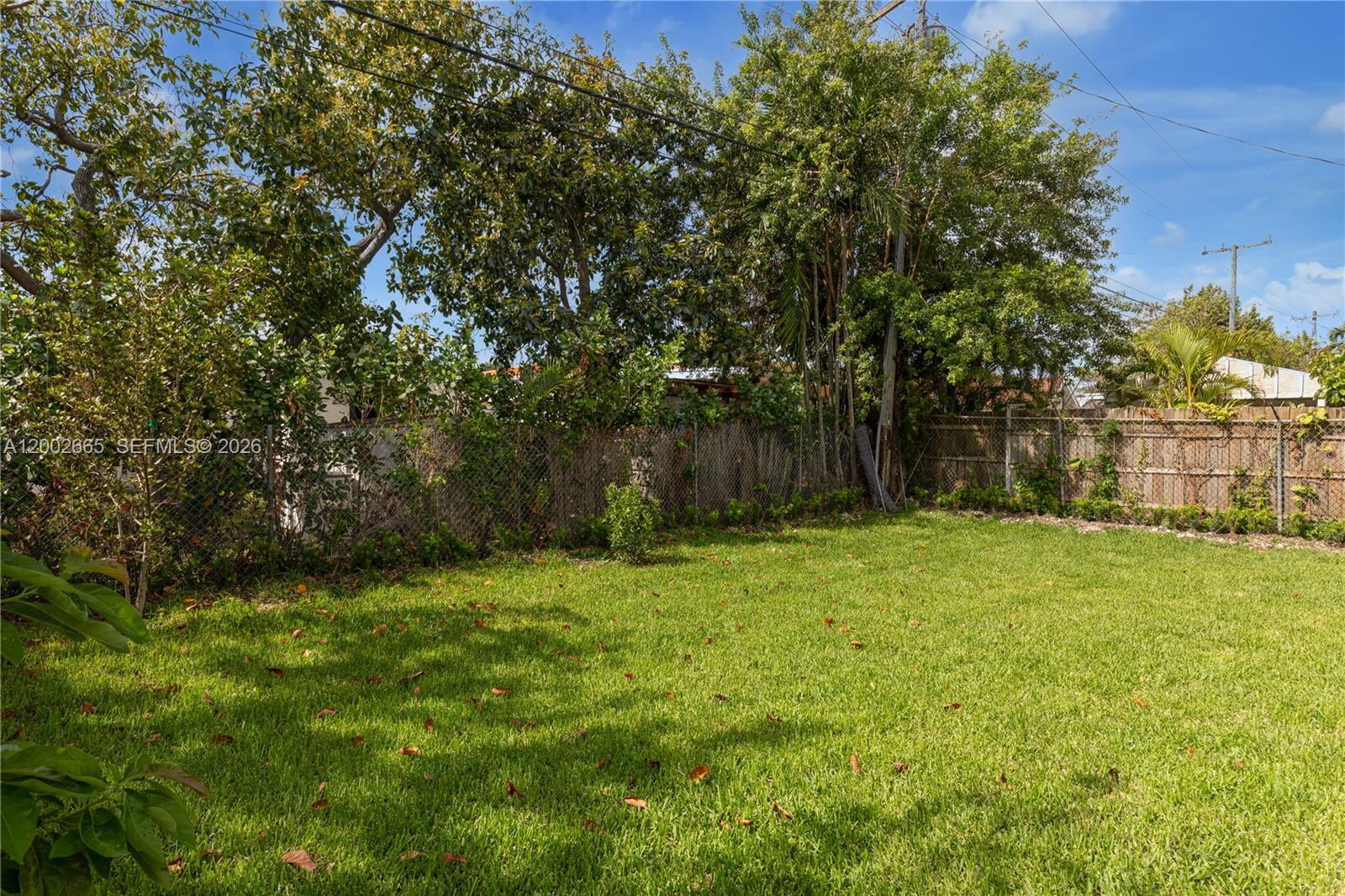 EL CAMINO PARK - Residential