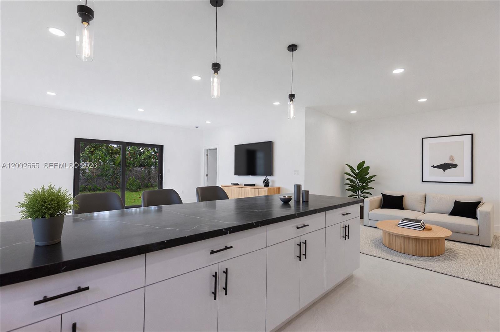 EL CAMINO PARK - Residential