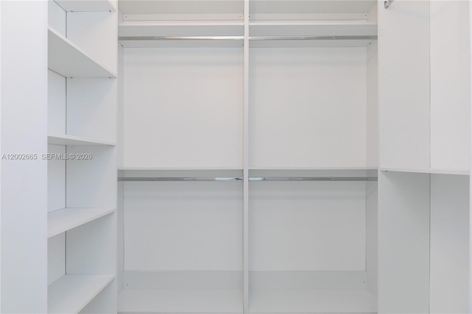 EL CAMINO PARK - Residential