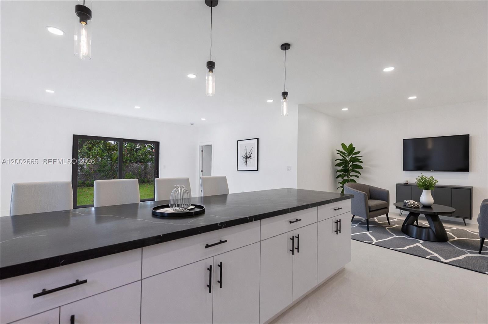 EL CAMINO PARK - Residential