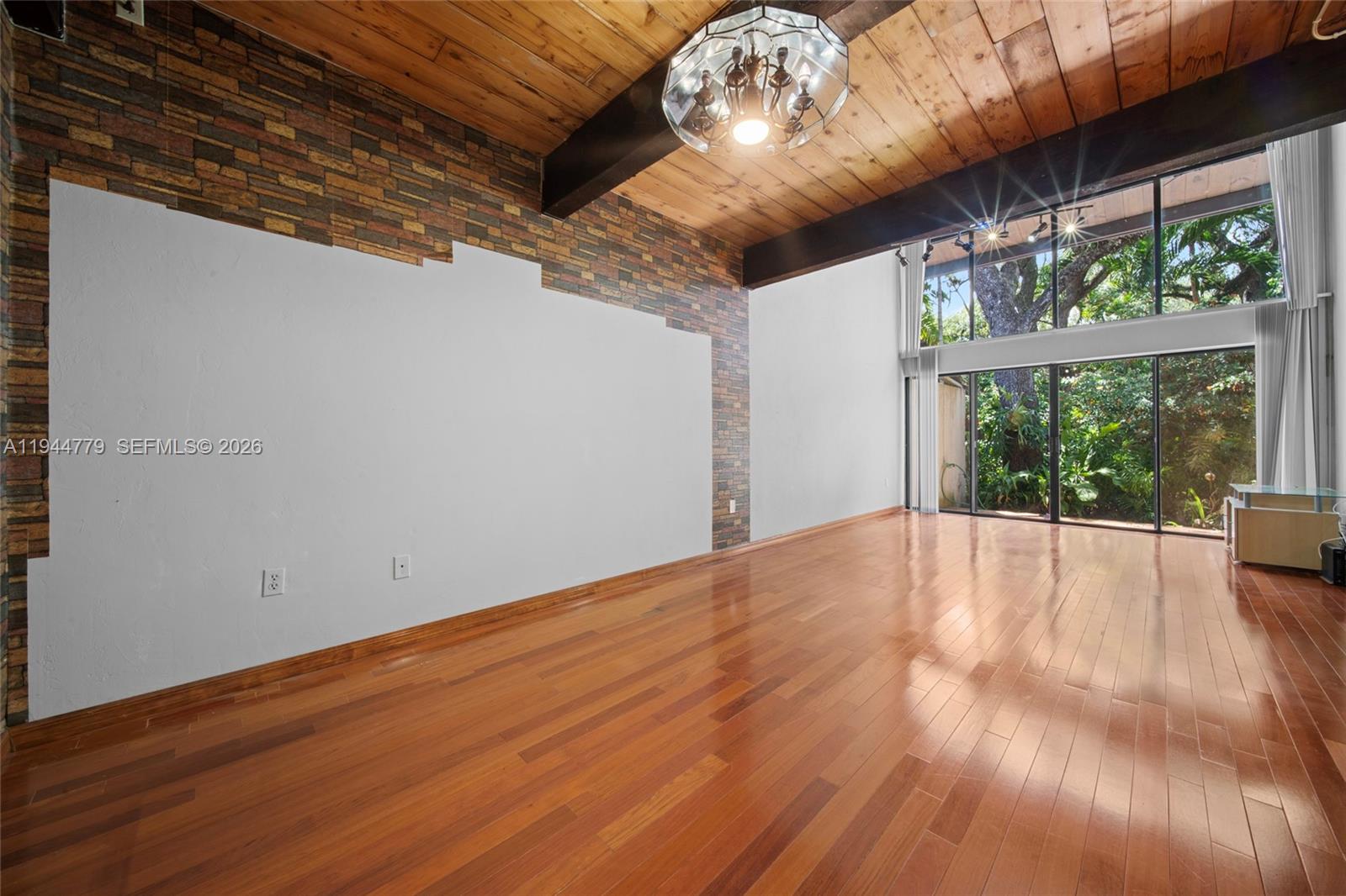 RIVERWOOD SEC 3 - Residential