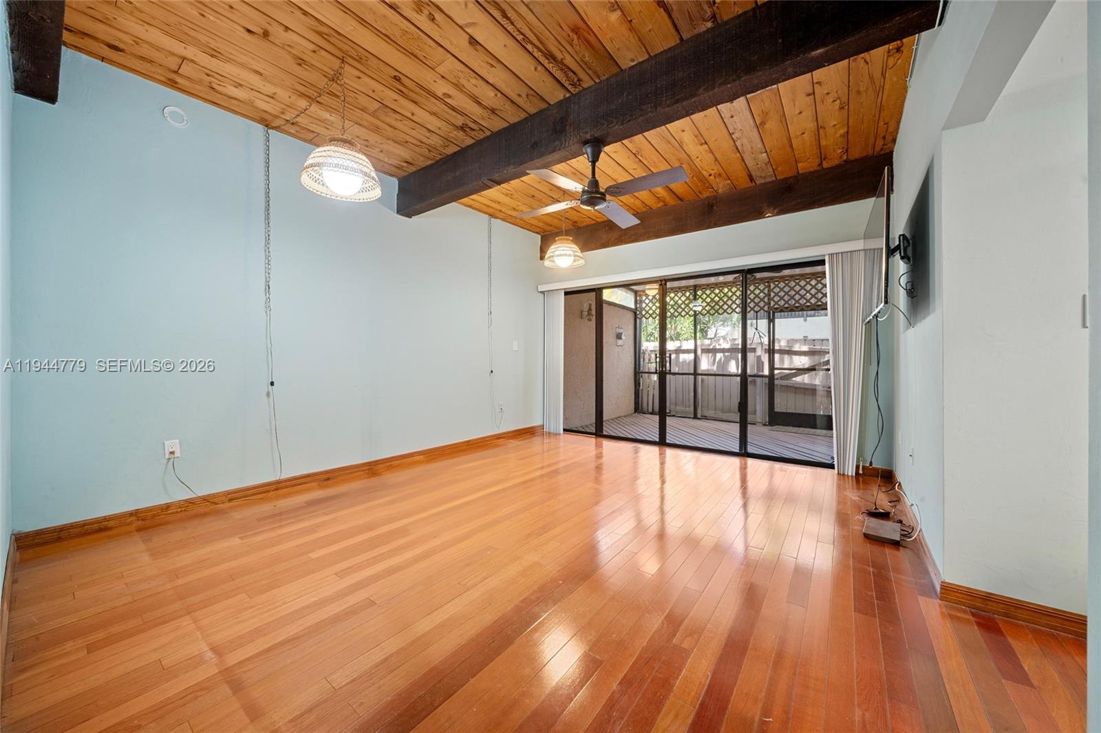 RIVERWOOD SEC 3 - Residential