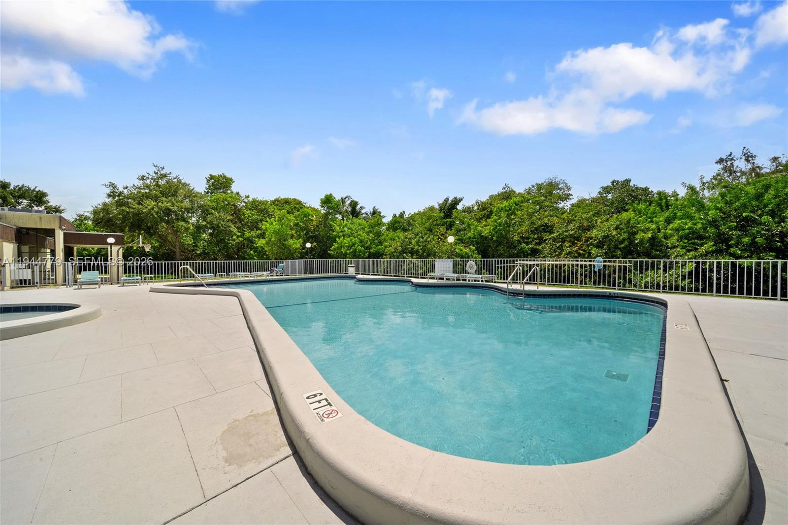 RIVERWOOD SEC 3 - Residential