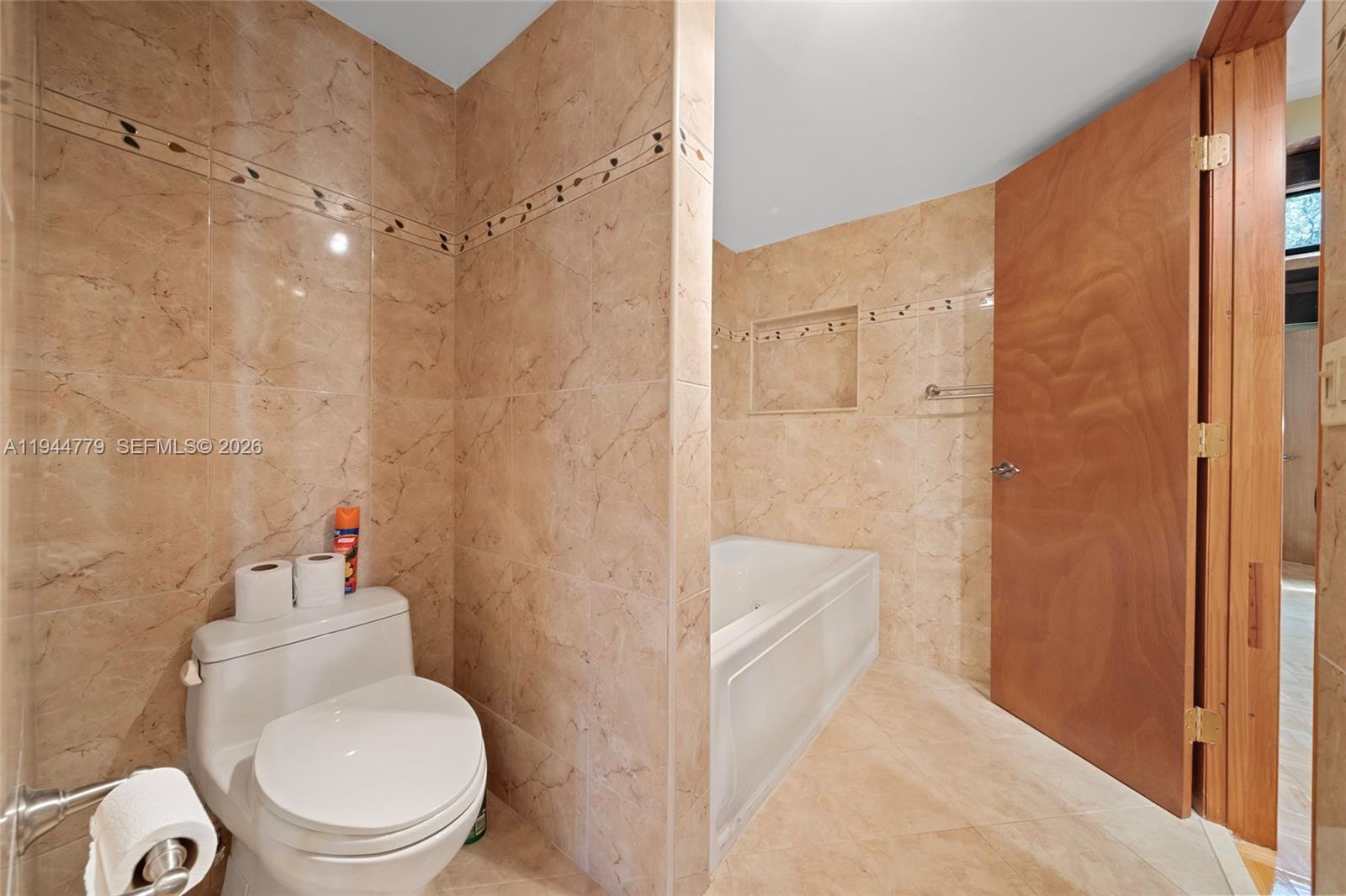 RIVERWOOD SEC 3 - Residential