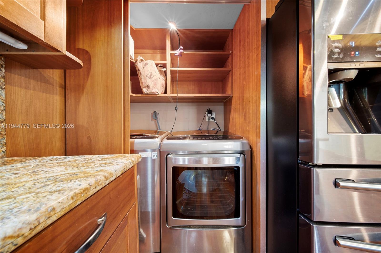 RIVERWOOD SEC 3 - Residential