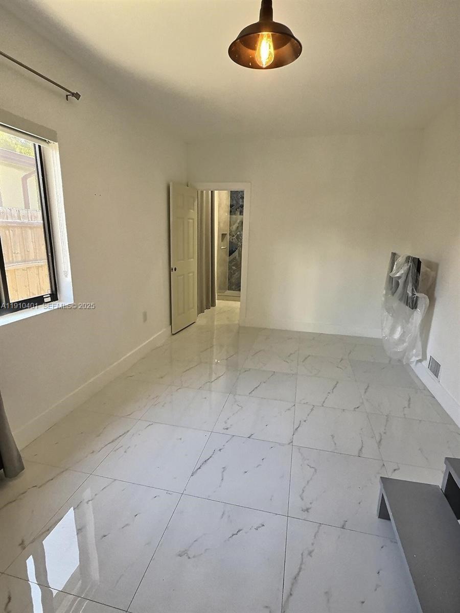 Ivywild - Residential