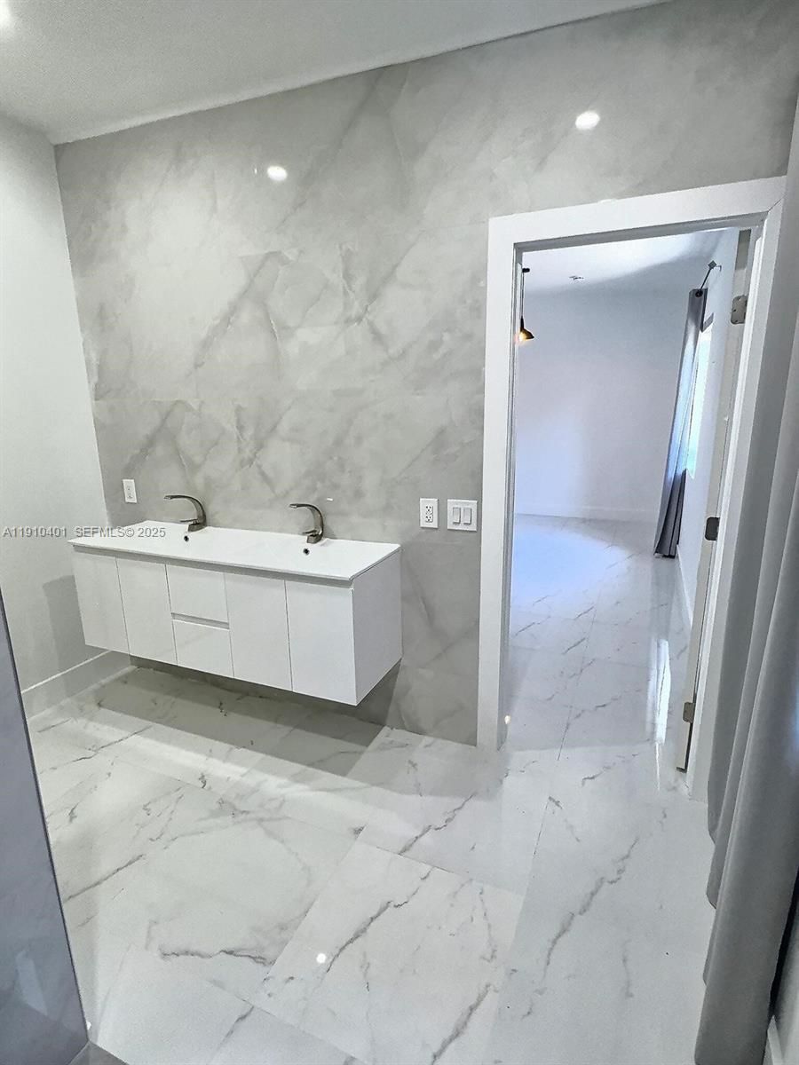 Ivywild - Residential