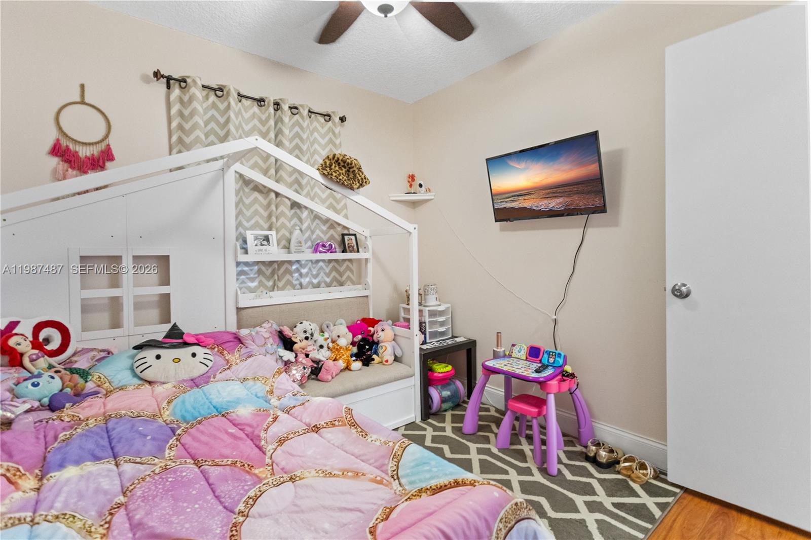 WATERSIDE VILLAGE OF PALM - Residential