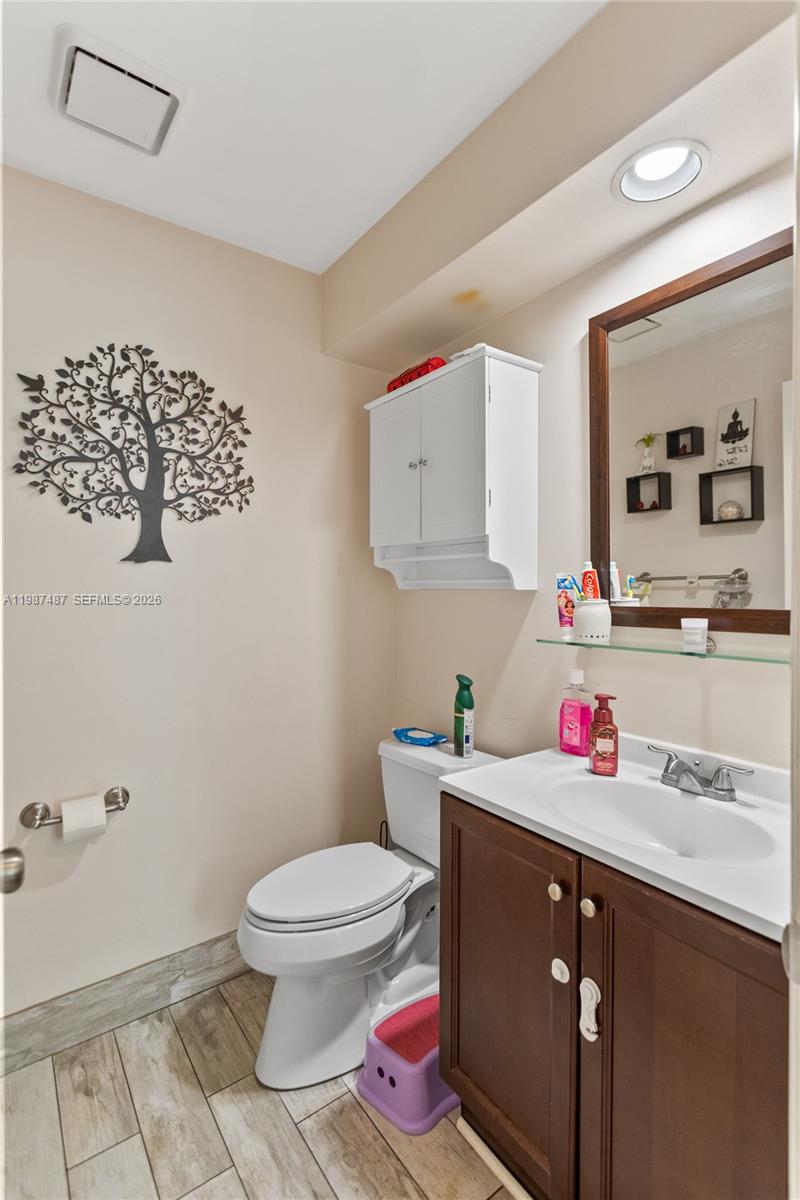 WATERSIDE VILLAGE OF PALM - Residential