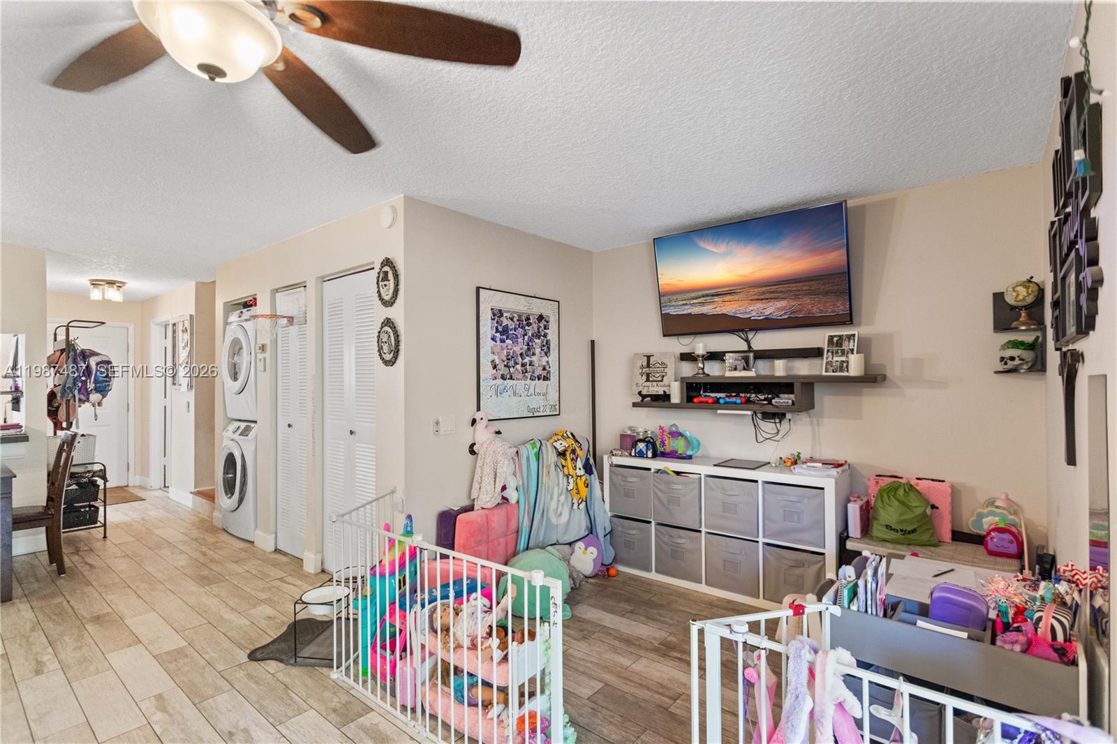 WATERSIDE VILLAGE OF PALM - Residential