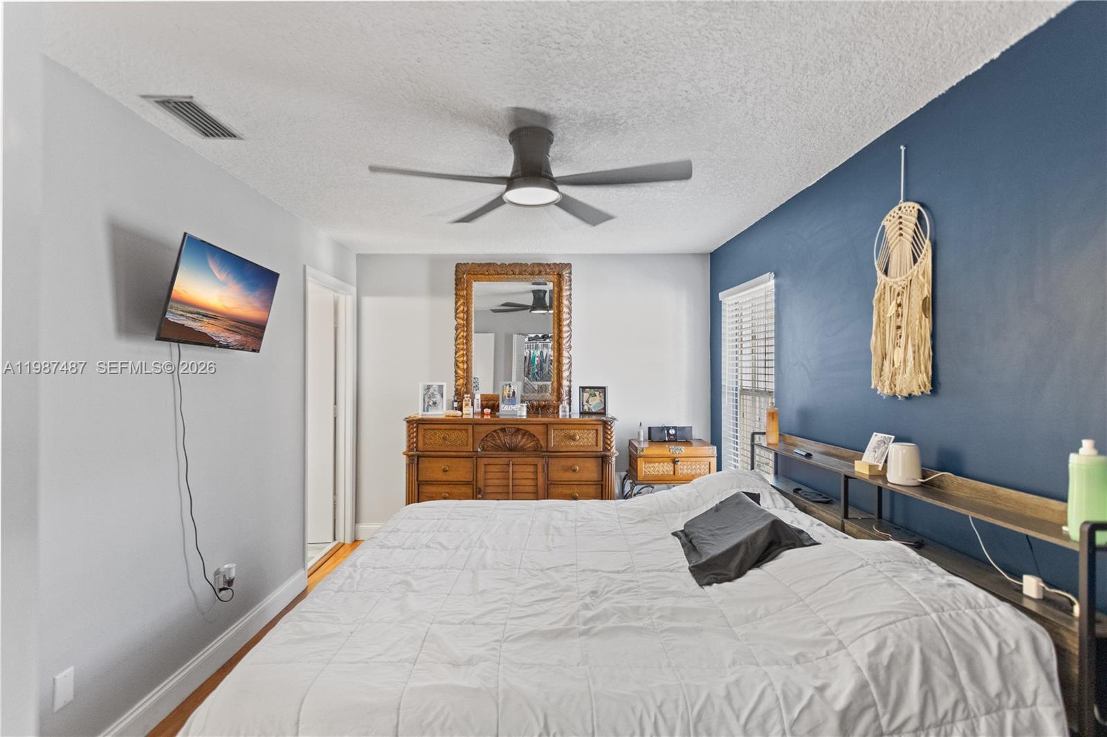 WATERSIDE VILLAGE OF PALM - Residential