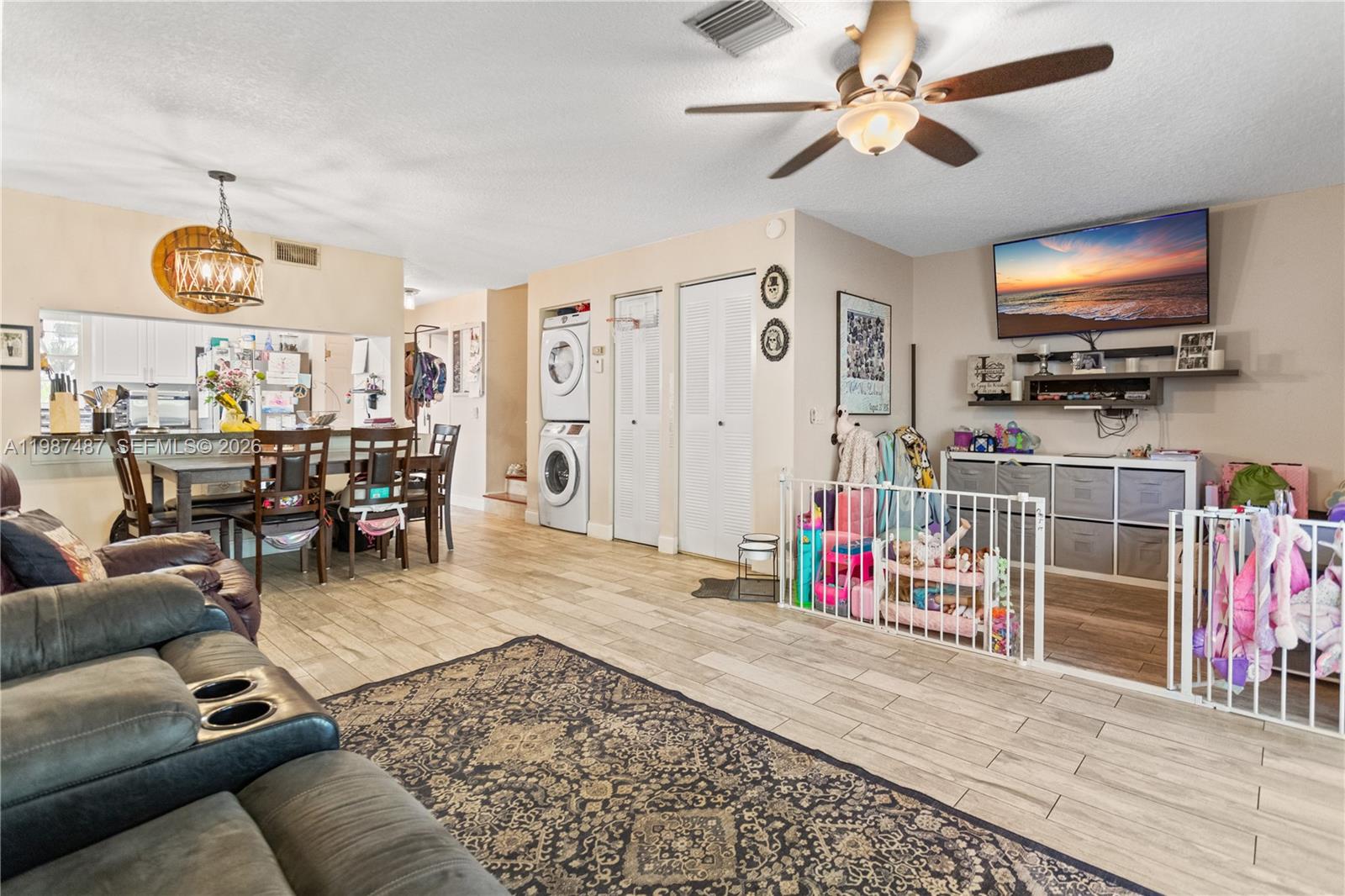 WATERSIDE VILLAGE OF PALM - Residential