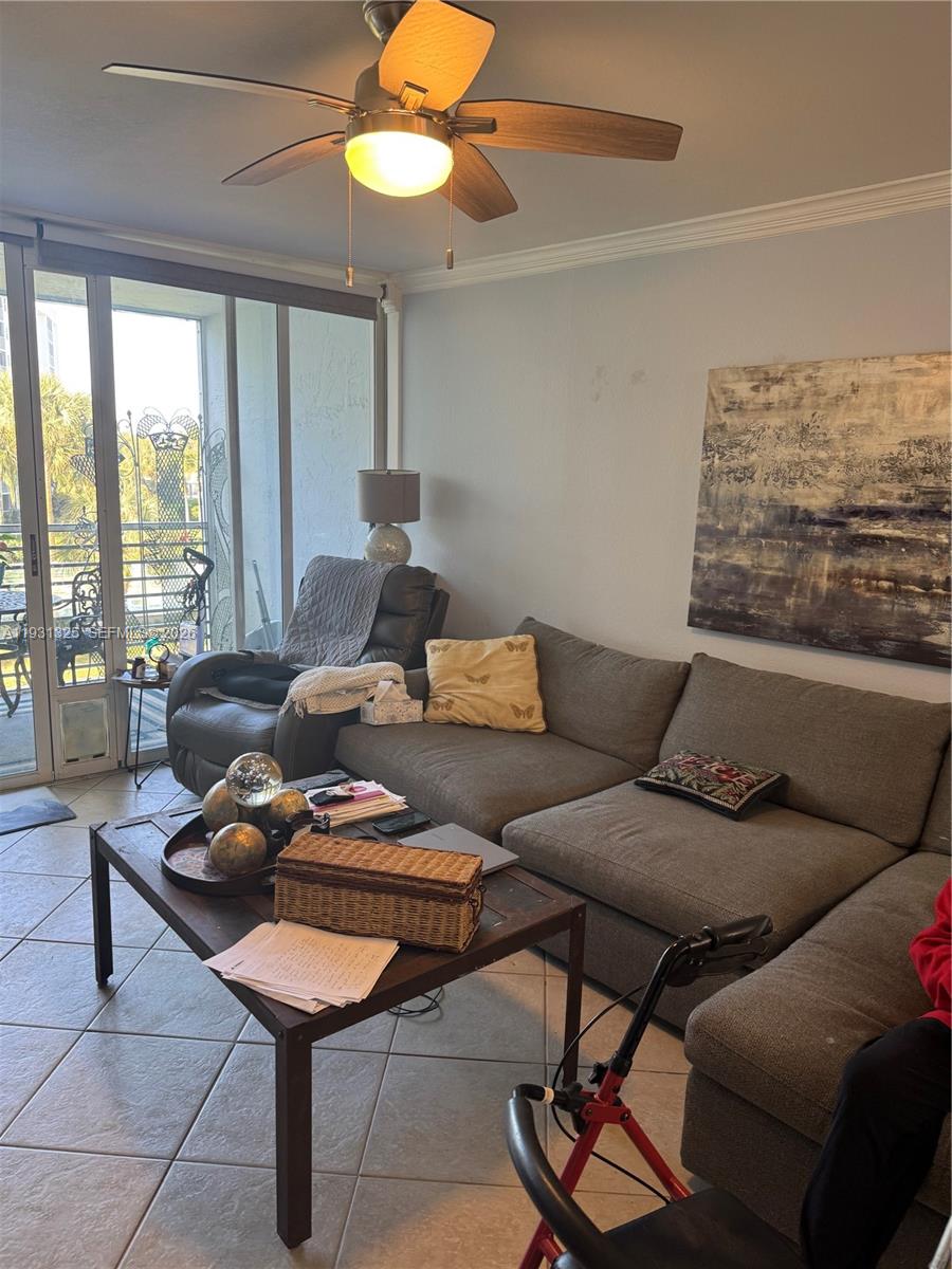 GARDEN-AIRE VILLAGE - Residential