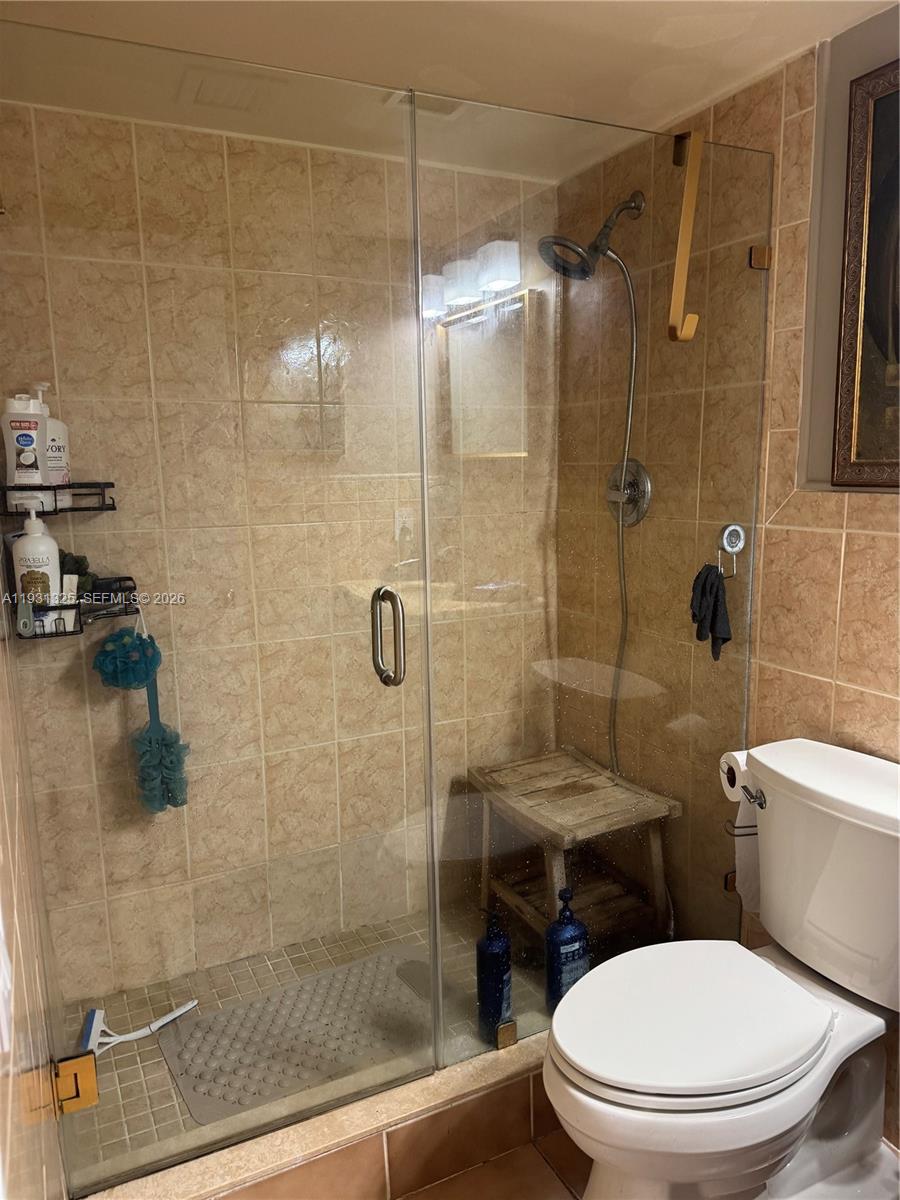 GARDEN-AIRE VILLAGE - Residential