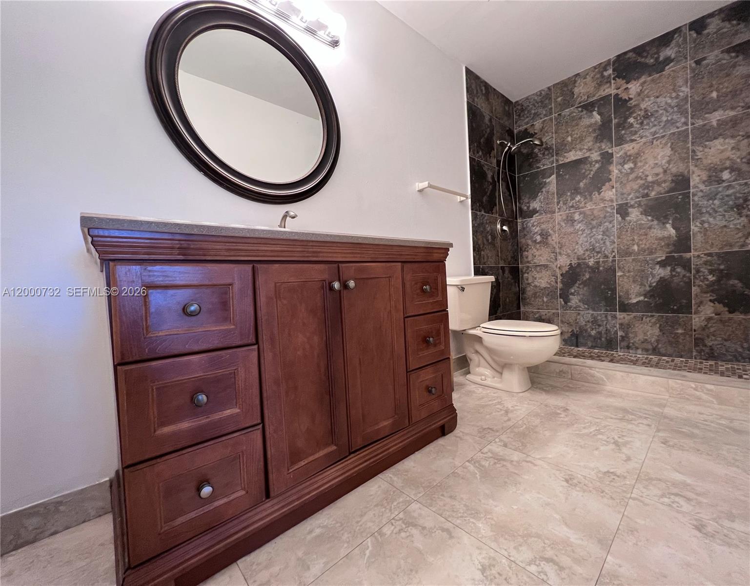 TOWNHOMES OF DORAL PLACE - Residential