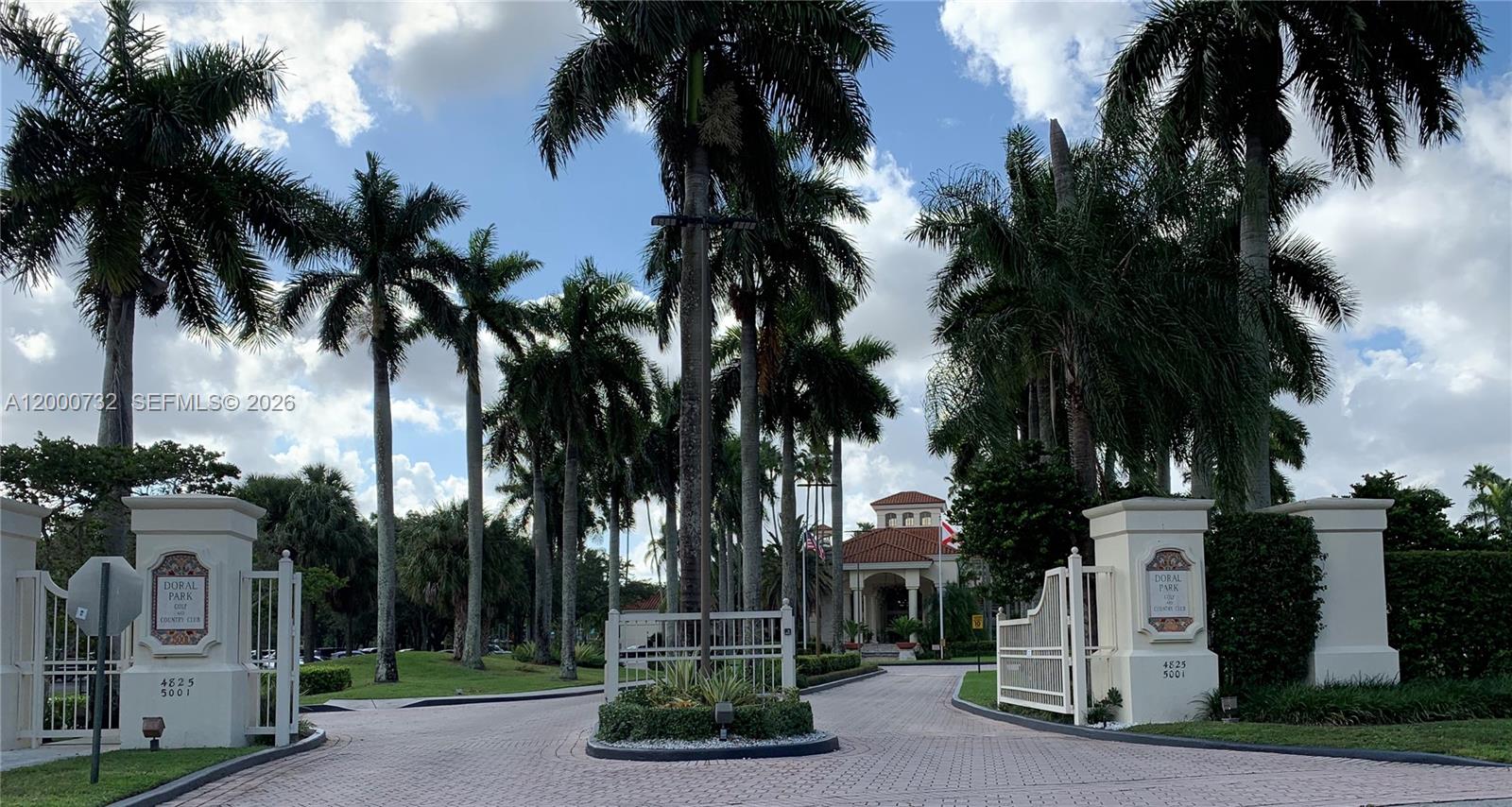 TOWNHOMES OF DORAL PLACE - Residential