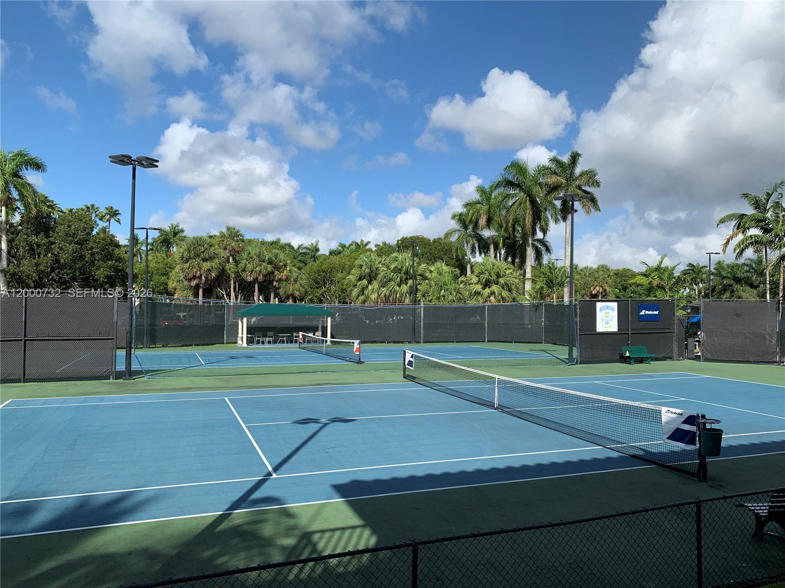 TOWNHOMES OF DORAL PLACE - Residential