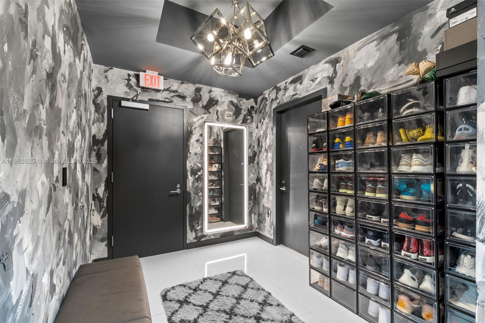 PARAMOUNT MIAMI WORLDCENT - Residential