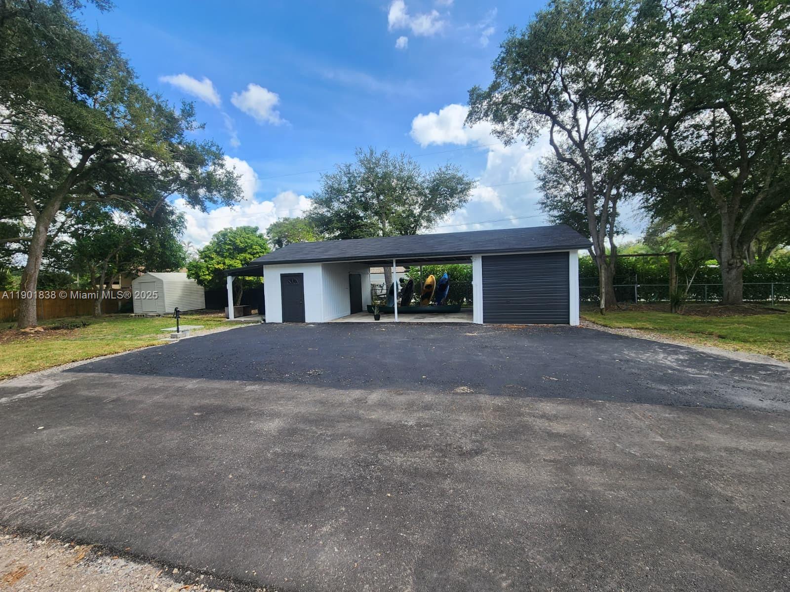 HIDEAWAY PINES SEC 1 - Residential