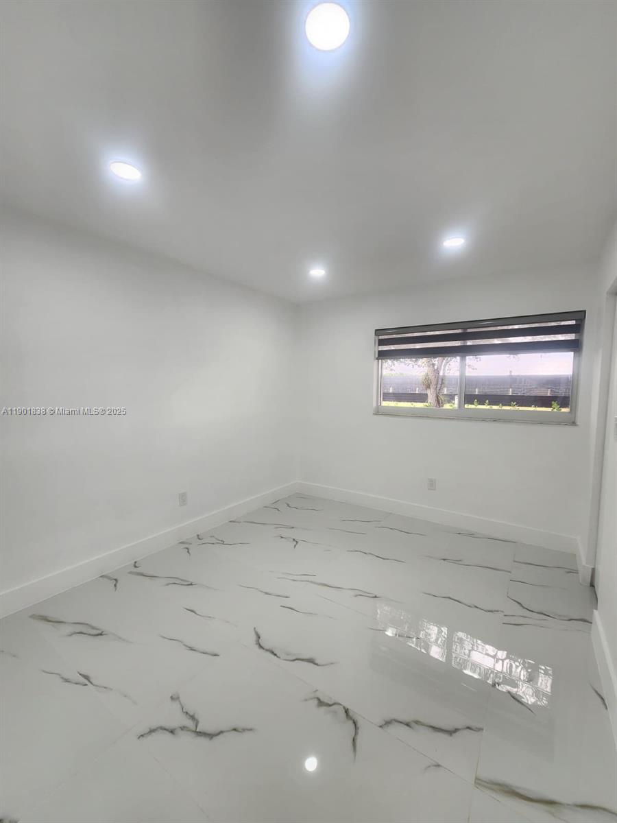 HIDEAWAY PINES SEC 1 - Residential