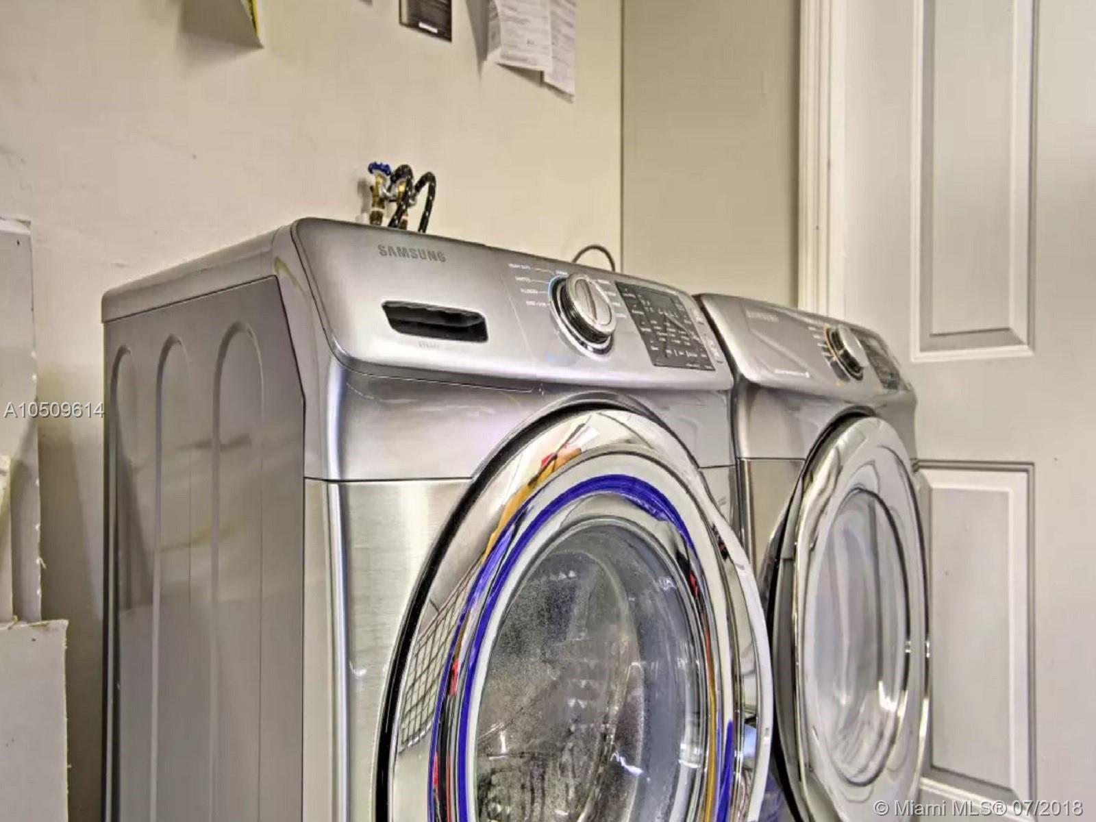 HILLSBORO HARBOR - Residential Lease