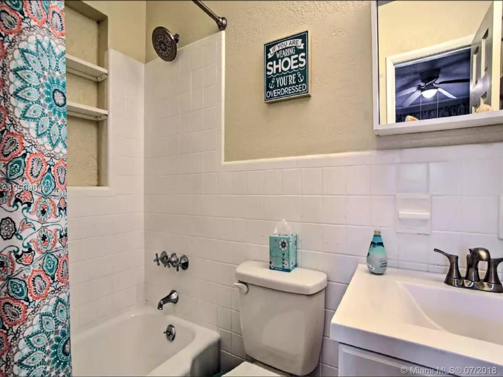 HILLSBORO HARBOR - Residential Lease