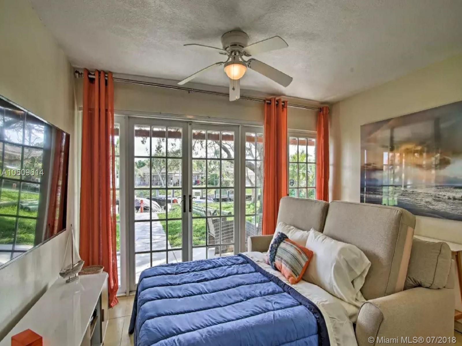 HILLSBORO HARBOR - Residential Lease