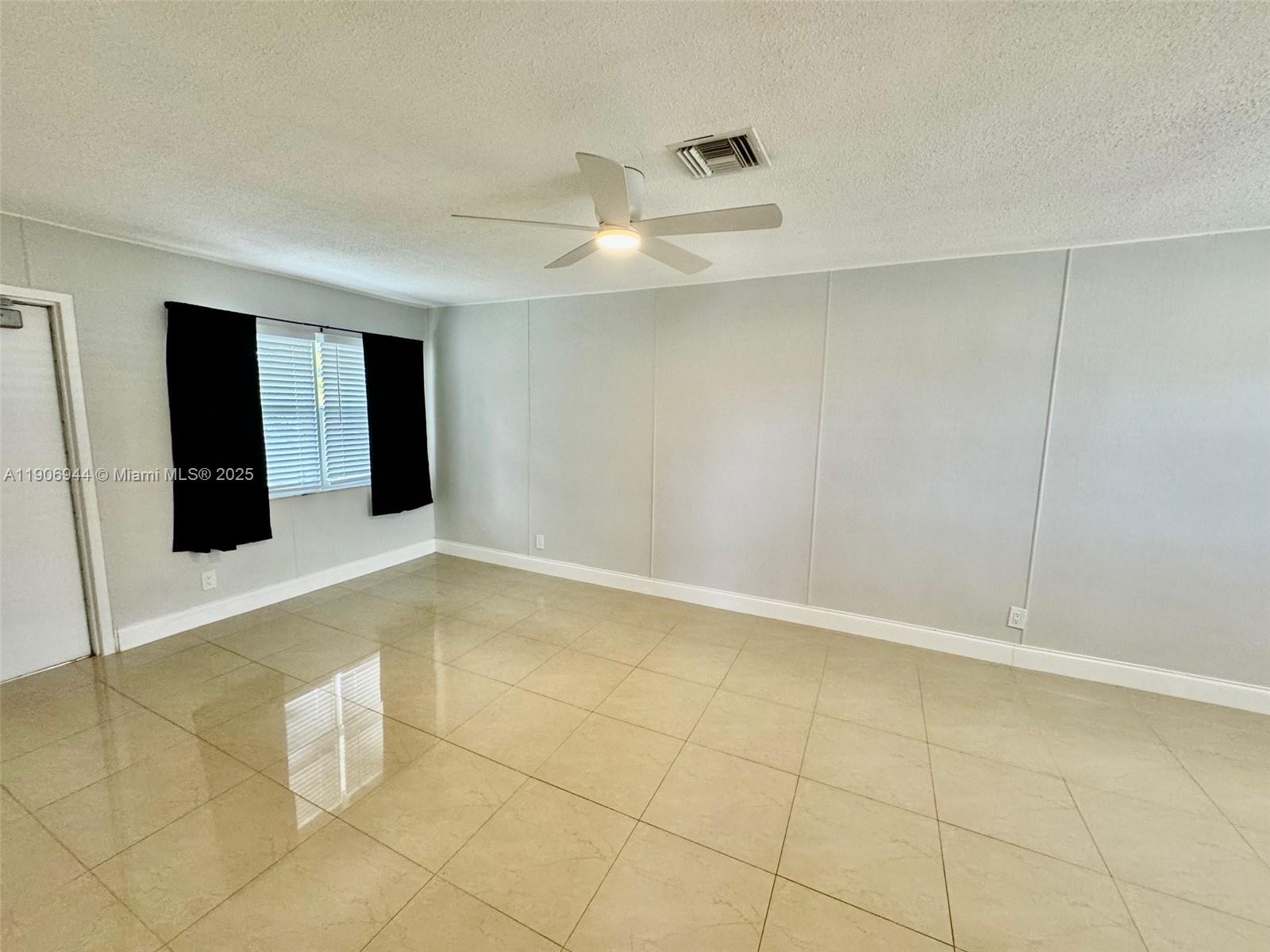 POMPANO ISLES SEC - Residential Lease