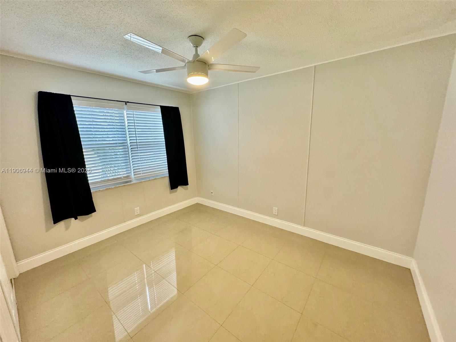 POMPANO ISLES SEC - Residential Lease