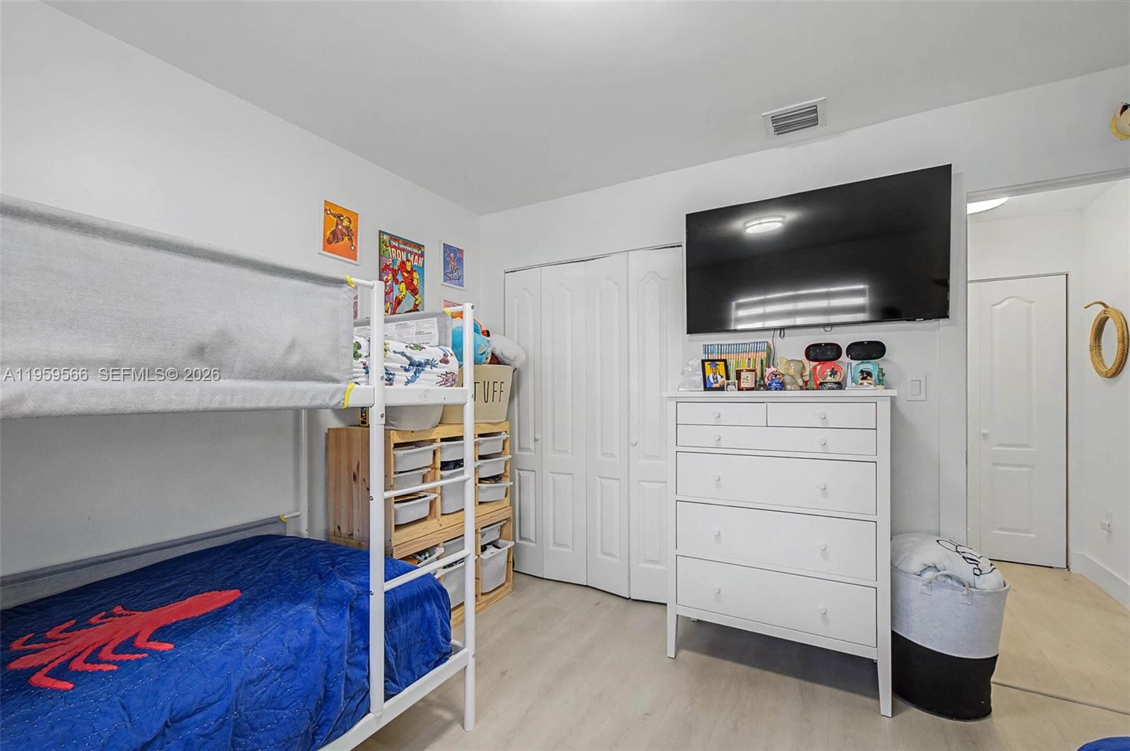 VILLAS OF DEERWOOD REPLAT - Residential