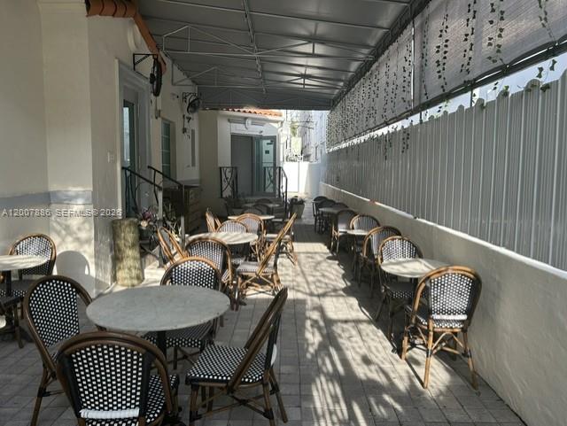 929 Collins Ave