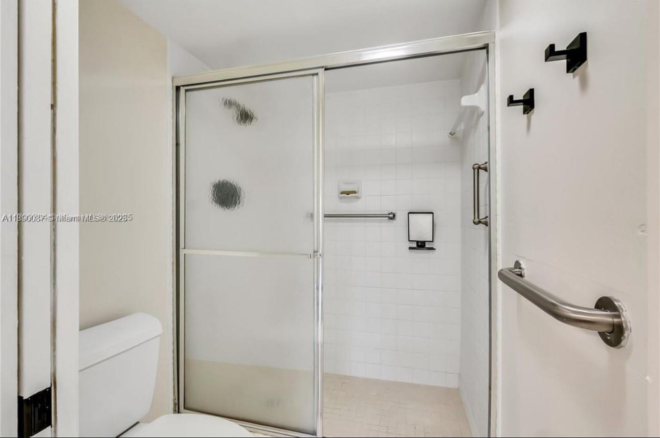 BUCKINGHAM EAST AT CENTUR - Residential Lease
