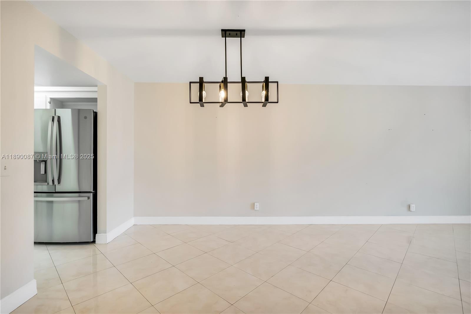 BUCKINGHAM EAST AT CENTUR - Residential Lease