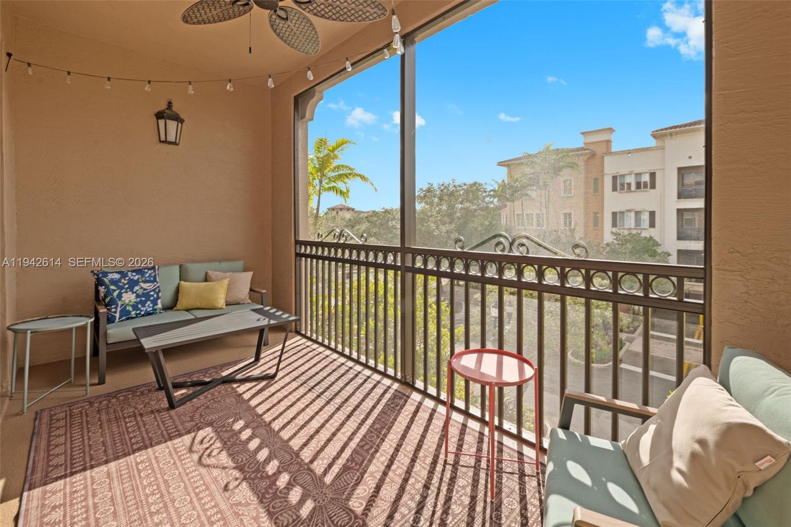 ARTESIA-VILLA CASTILLE CON - Residential