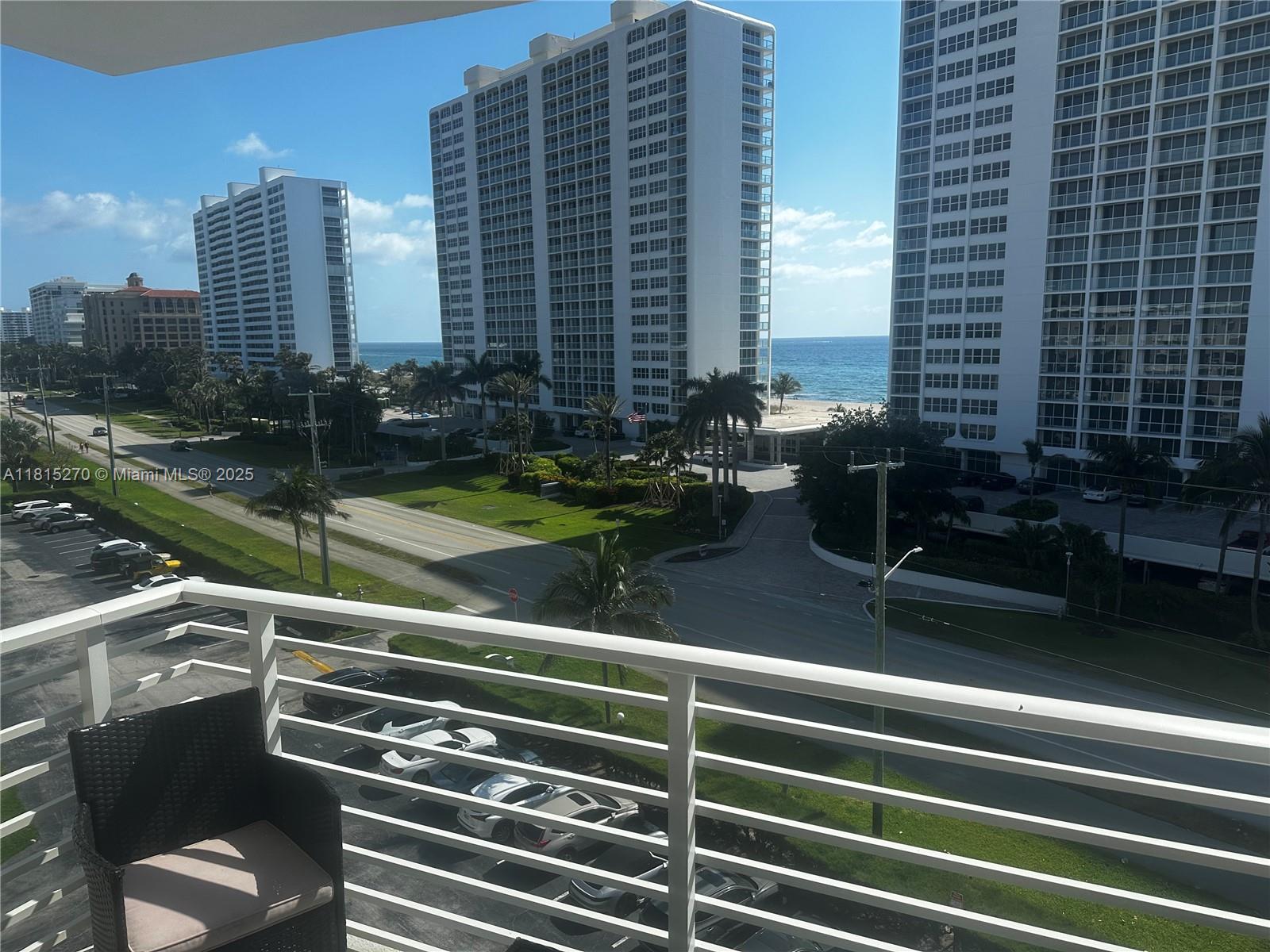 2851 S Ocean Blvd 6V