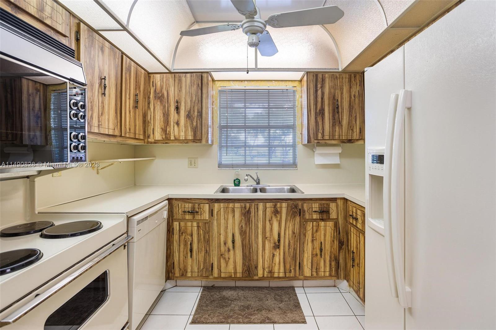 HIGH POINT OF DELRAY WEST - Residential