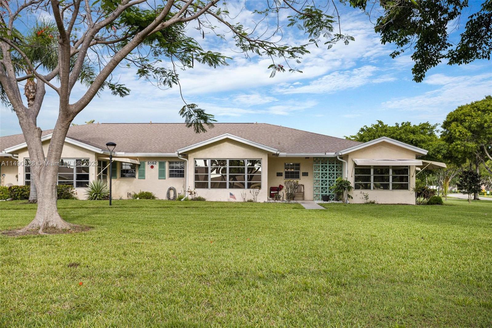 Welcome to High Point Delray, where you can enjoy the community pool, game nights, scenic strolls along the premise, and so much more. This corner unit offers two bedrooms, two full bathrooms, one featuring an accessible tub, and one with a stand up shower. This 55+ community has so much to offer.
