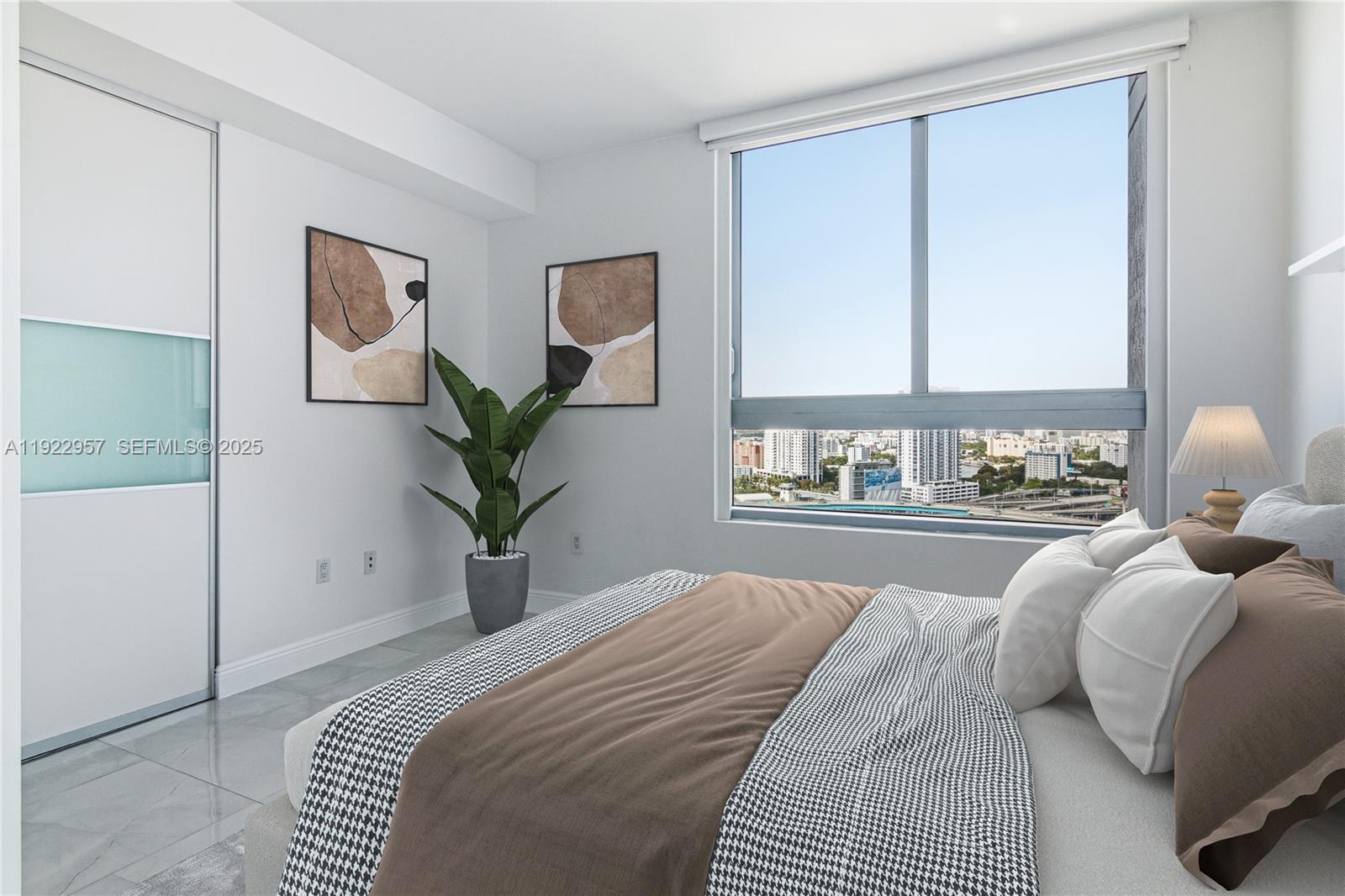 IVY CONDO - Residential