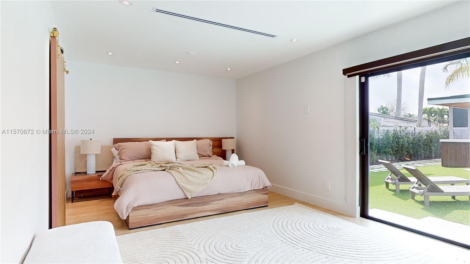 HIGHLAND WOODS SEC 4 - Residential Lease