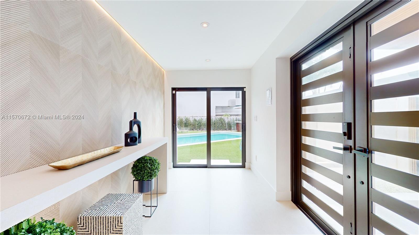 HIGHLAND WOODS SEC 4 - Residential Lease