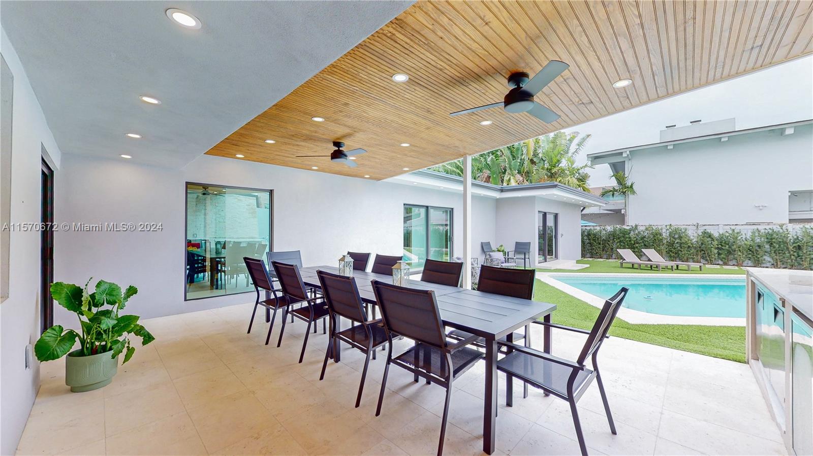 HIGHLAND WOODS SEC 4 - Residential Lease