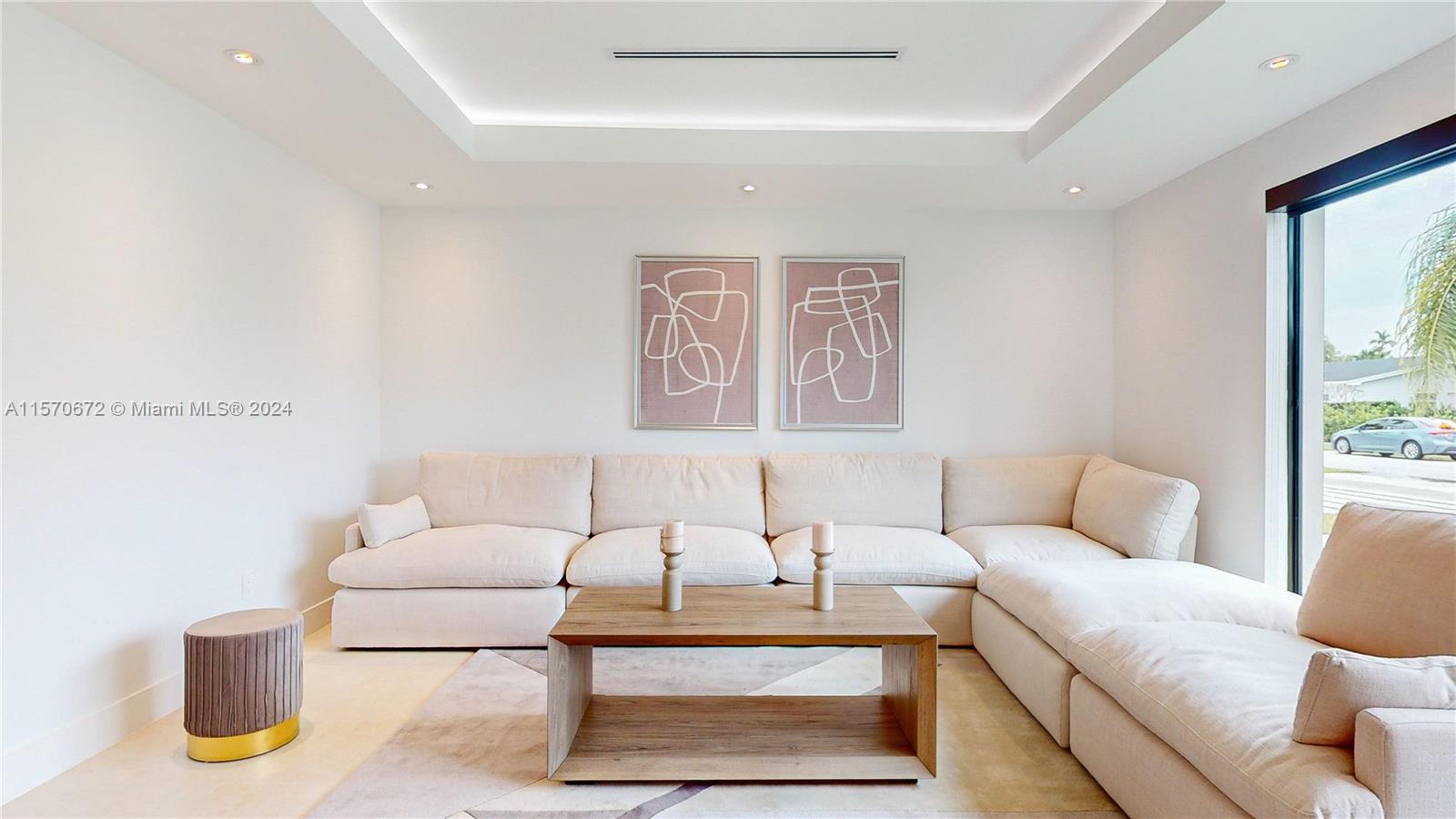 HIGHLAND WOODS SEC 4 - Residential Lease
