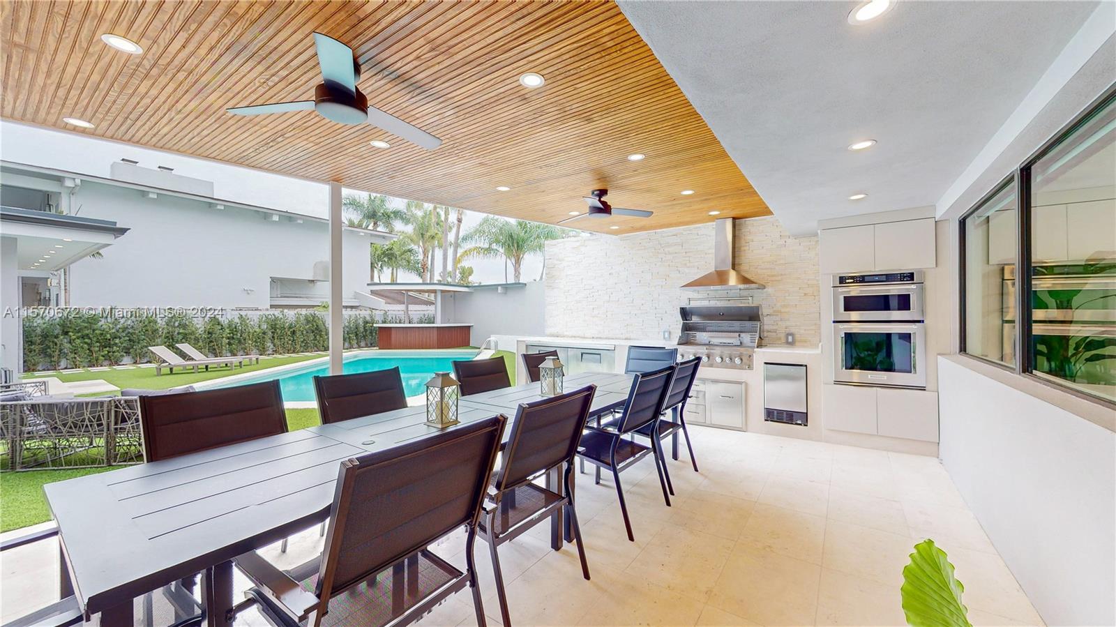 HIGHLAND WOODS SEC 4 - Residential Lease