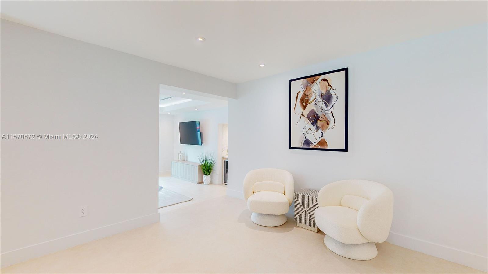 HIGHLAND WOODS SEC 4 - Residential Lease