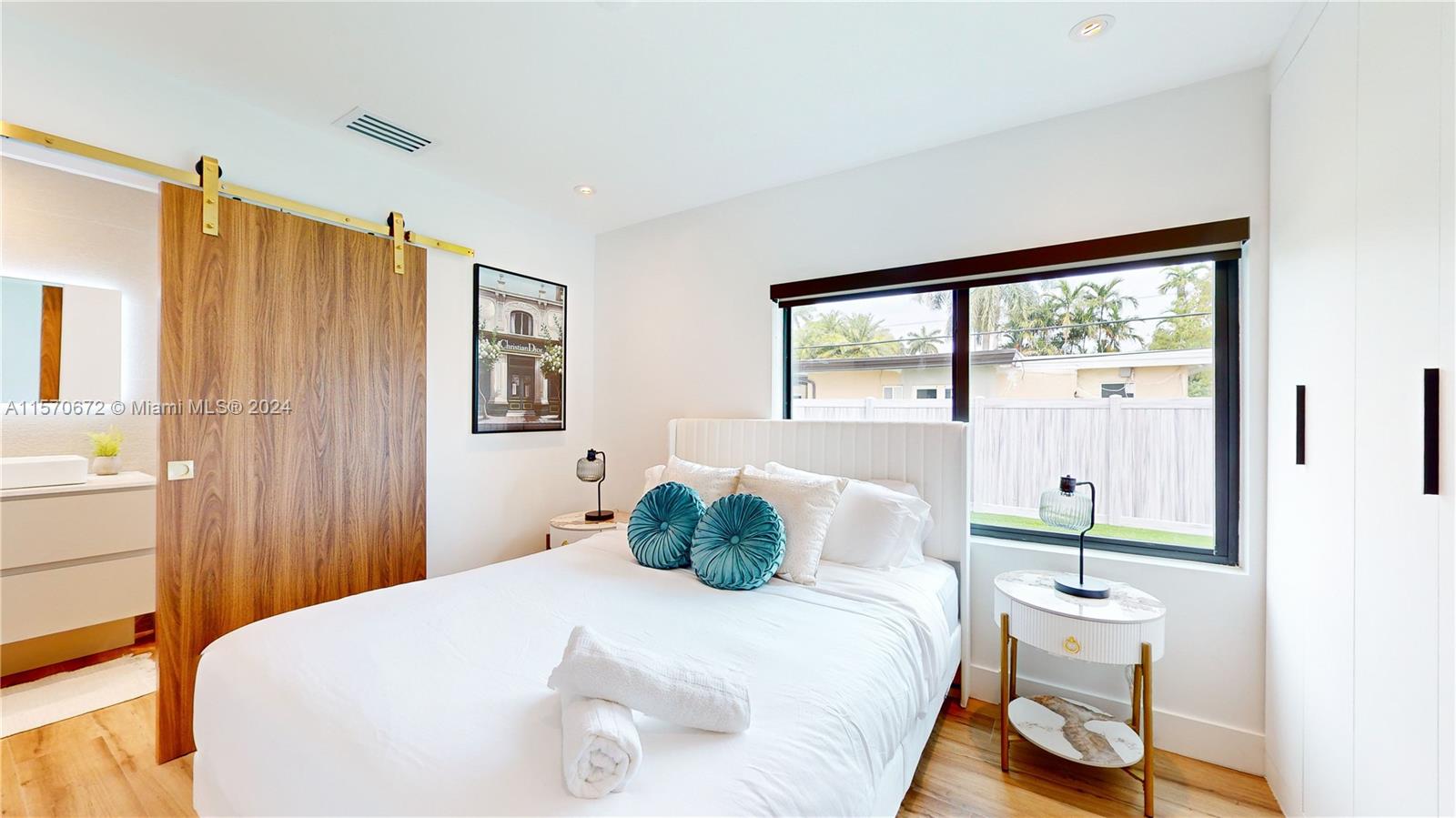 HIGHLAND WOODS SEC 4 - Residential Lease