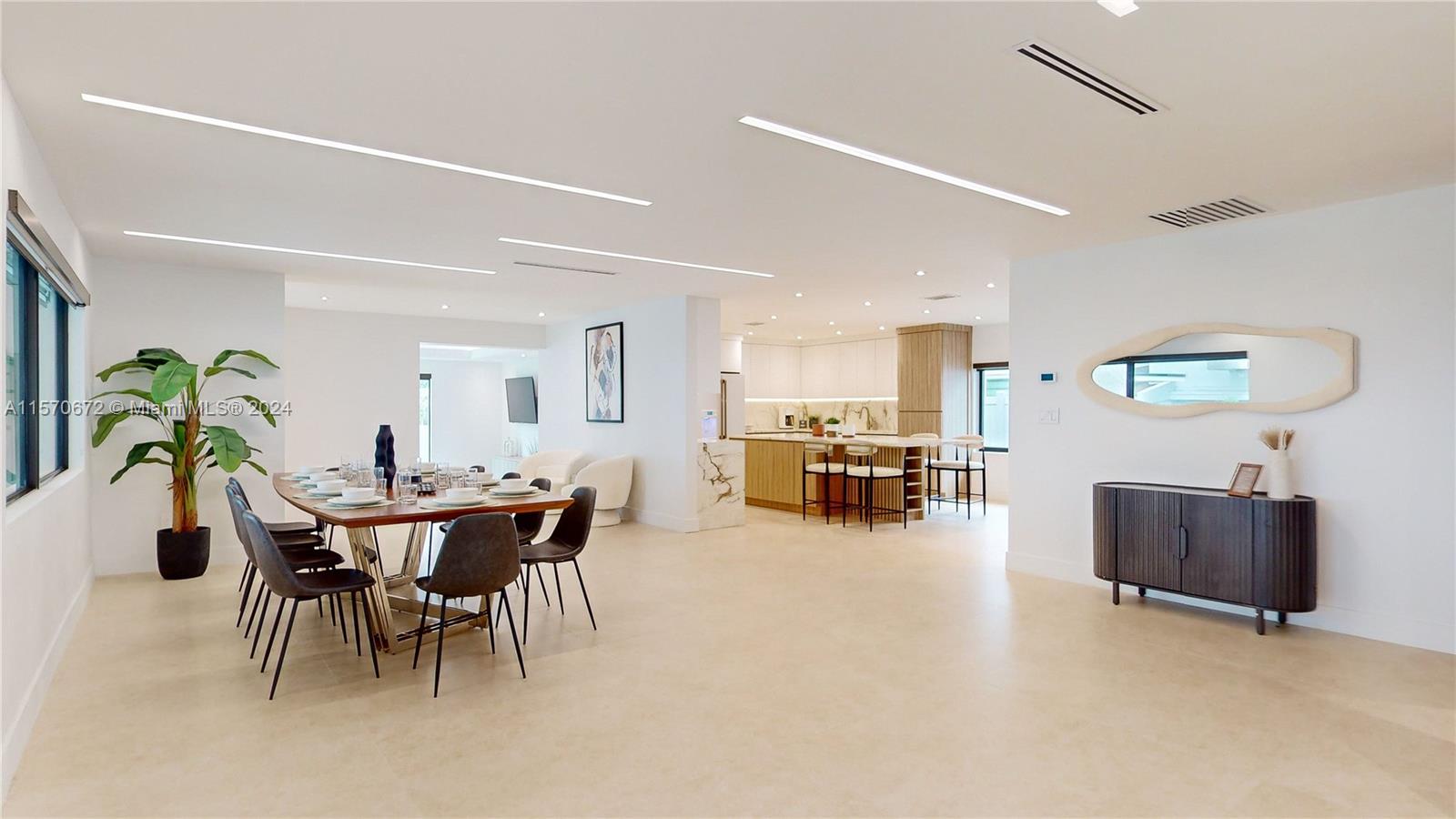 HIGHLAND WOODS SEC 4 - Residential Lease