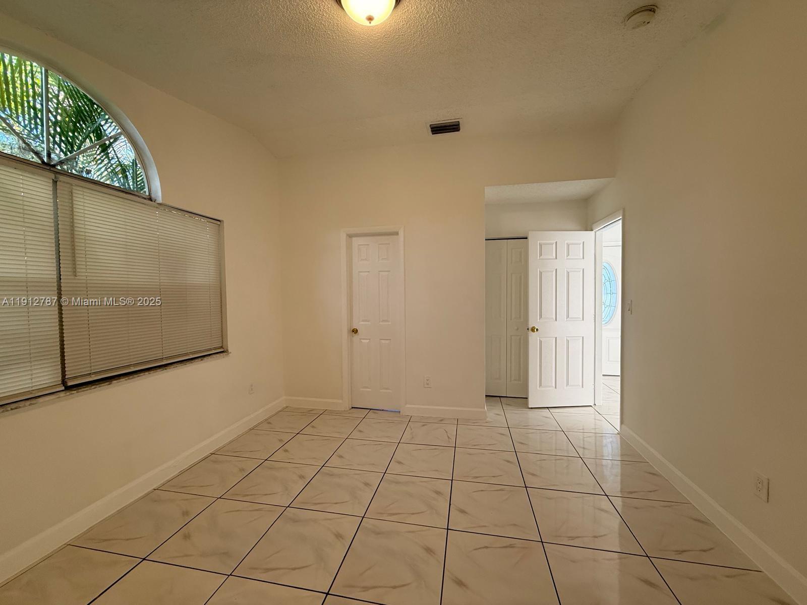 MEADOWS OF MIRAMAR PH 3 - Residential Lease