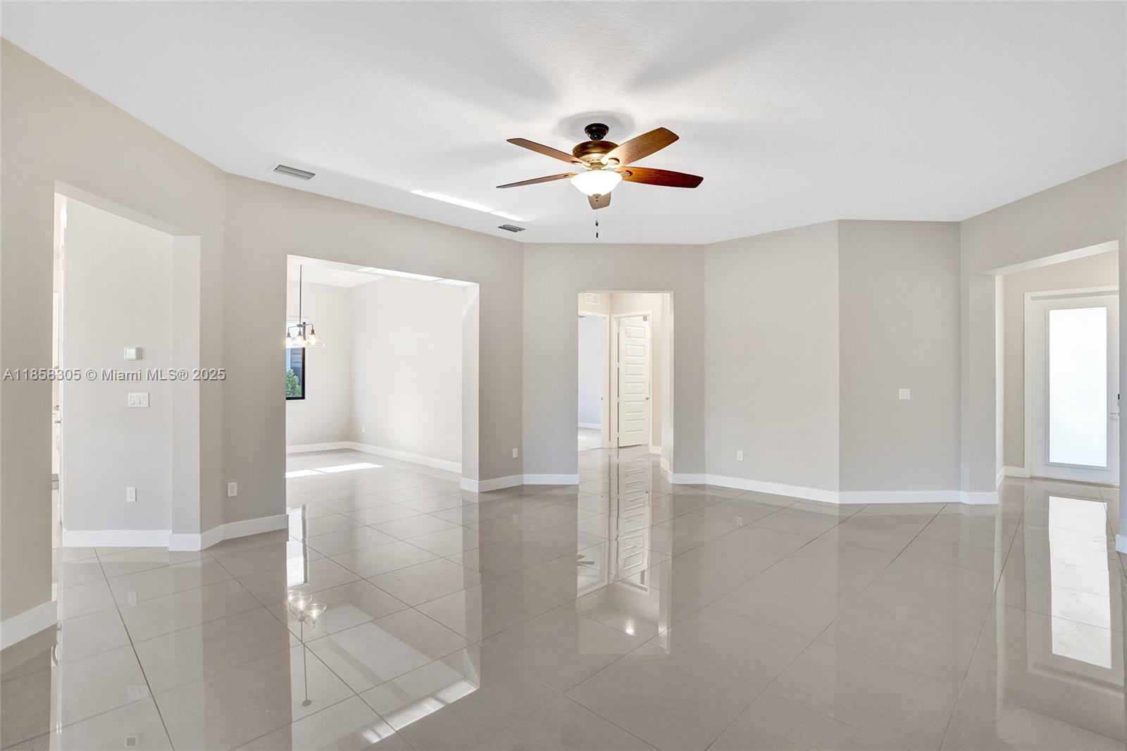 10590 Mira Vista Dr